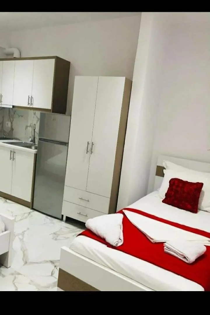 Ledi Apartments Ksamil